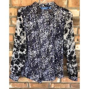 Simply Vera Vera Wang Sheer Snap Front Blouse